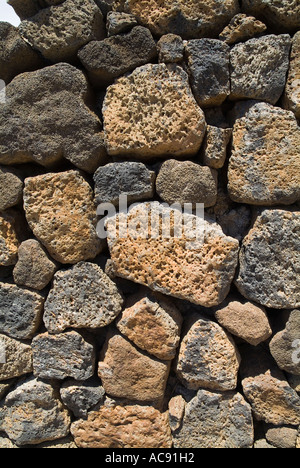 dh Stonewall Stein Textur traditionelle Lanzarote trockenen Stein Seashore Steinmauer Trockenmauern Vulkan rock Stockfoto