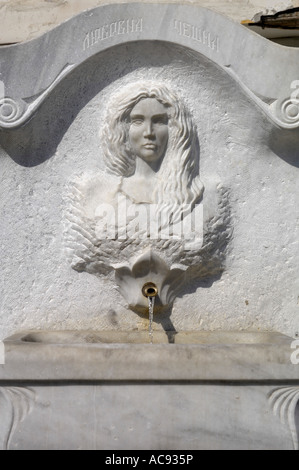 Trinkwasser-Brunnen Trjavna Bulgarien-Osteuropa Stockfoto