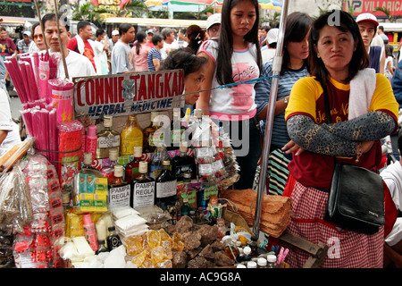 Faith Healing s Stall, Church of the Black Nazarene, Quiapo, Manila, Philippinen Stockfoto