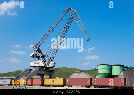 Kran in Stuttgart Hafen, Stuttgart, Baden-Württemberg, Deutschland, Europa Stockfoto