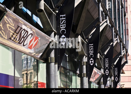 HSBC Bank-Filiale in der Londoner City. Größte Niederlassung in Großbritannien Stockfoto