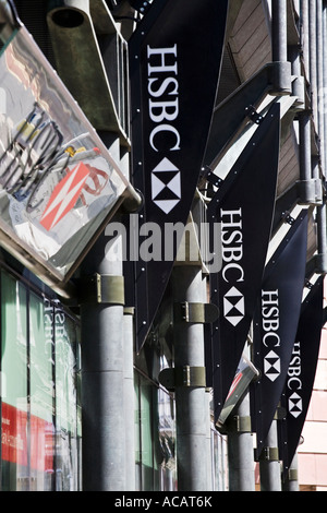 HSBC Bank-Filiale in der Londoner City. Größte Niederlassung in Großbritannien Stockfoto