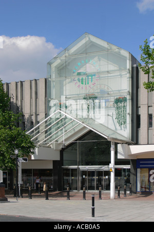 Merseyway Bezirk von Mersey Square, Stockport, Cheshire aus gesehen Stockfoto