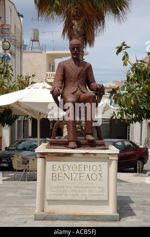 Griechische Politiker Eleftherios Venizelos Statue in Kissamos Stadt, griechische Insel Kreta Stockfoto