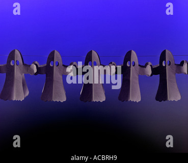 Scherenschnitt aus Silhouetten der kleinen Gespenster Stockfoto