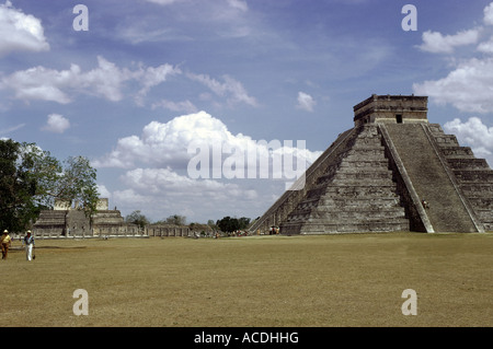 Geographie/Reise, Mexiko, Chichen Itza, Maya Stadt, gegründet im 5. Jahrhundert nach Christus, Pyramiden, Außenansicht, Stockfoto