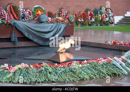 Sowjetischen 2. Weltkrieg-Denkmal in Alexander Park hinter dem Kreml in Moskau Russland Stockfoto