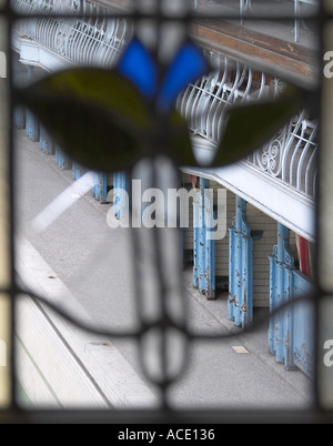 Zerbrochenes Fenster Rusholme Bäder Stockfoto