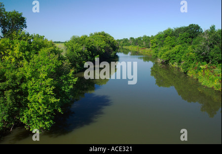 Ein ruhiger Fluss Flusses La Salle im südlichen Manitoba Kanada Stockfoto