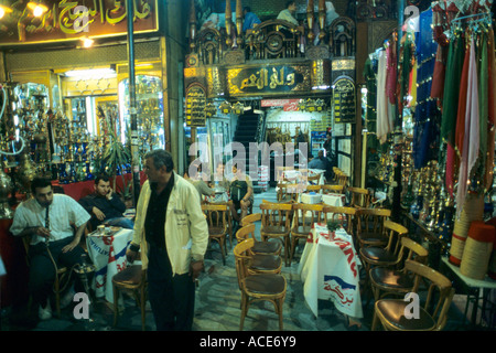 Ägypten Kairo Khan al Khalili Bazar im Nachtcafé Stockfoto