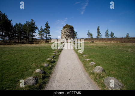 Pfad zum Memorial Cairn, Culloden Battlefield Stockfoto