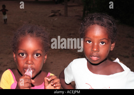 afroamerikanischen Kindern, Palenque de San Basilio, Bolivar, Kolumbien, Südamerika, Karibik Stockfoto