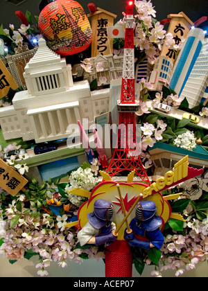 Die 3D-Kunstcollage mit Elementen des Stadtlebens Tokios schafft ein kulturelles Konzept, einen Hintergrund oder ein ästhetisches Bild Japans. Stockfoto