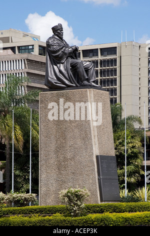 Statue von Jomo Kenyatta, vor KICC, Nairobi Kenyatta International Conference Centre, City Square Stockfoto