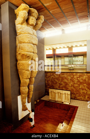 Telamon gigantische Statue vom Tempel des Olympischen Zeus in Agrigento archäologisches Regionalmuseum Stockfoto