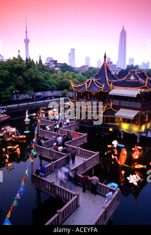 HU-Xing-Ting-Teehaus und Zick-Zack-Brücke von neun Drehungen, Yu Yuan