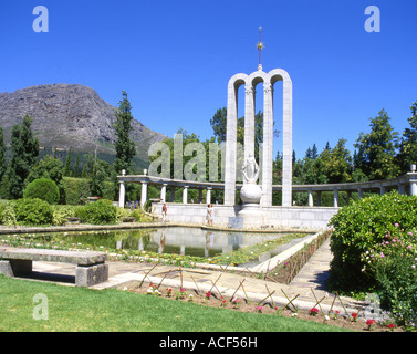 Hugenotten-Denkmal in Franschhoek erinnert an das 250. Jahr der Hugenotten Ankunft Bereich Franschhoek, Südafrika Stockfoto