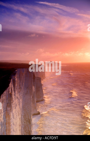 Sonnenaufgang am Seaford Kopf, sieben Schwestern Klippen, South Downs Way, Sussex, England, Großbritannien, UK, Stockfoto