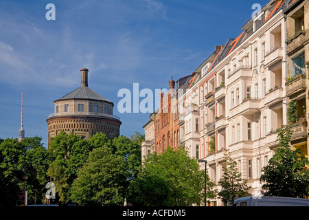 Berlin-Prenzlauer Berg Altbauten Wasserturm Stockfoto