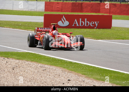 Kimi Räikkönen in seinem Ferrari beim britischen Grand Prix Stockfoto