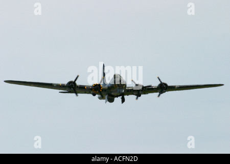 B17G fliegende Festung Sally B Waddington Flugshow 2005 Stockfoto