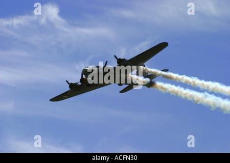 B17G fliegende Festung Sally B Waddington Flugshow 2005 Stockfoto