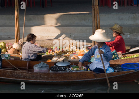 Schwimmenden Markt Damnoen Saduak Ratchaburi, Thailand Stockfoto
