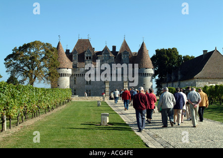 Chateau de Monbazillac in der Nähe von Bergerac Dordogne Region von Frankreich Besucher kommen Stockfoto