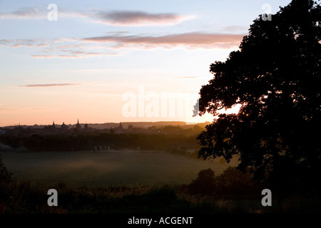 Oxford Skyline der Stadt vom Süden Hinksey Höhen bei Sonnenaufgang. Oxfordshire. UK Stockfoto