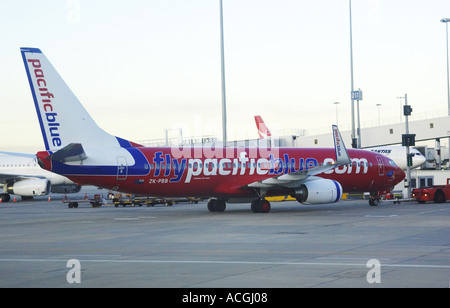 Virgin Blue, Flugzeug, zum internationalen Flughafen von Melbourne Victoria Australien Stockfoto
