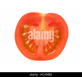 Cherry-Tomate in Scheiben geschnitten in Hälfte 1 von 2 Stockfoto