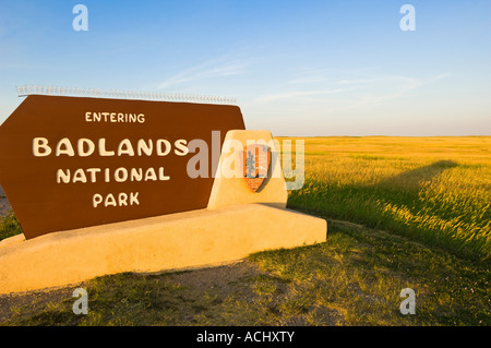 Melden Sie sich am Eingang des Badlands National Park. Stockfoto