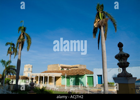Plaza Mayor mit dem Palacio Cantero Gebäude im Hintergrund, Trinidad, Sancti Spiritus, Kuba. Stockfoto