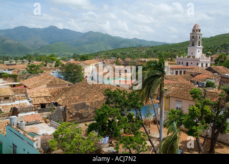 Trinidad, Sancti Spiritus, Kuba - roten Dächern und Kloster von San Francisco Stockfoto