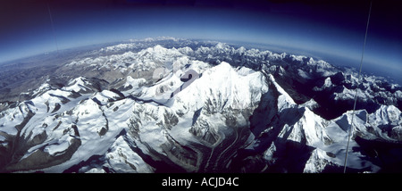 Antenne des Mt. Everest aus Tibet nach Nepal Kungchung Gesicht Himalaya vom Heißluftballon Stockfoto