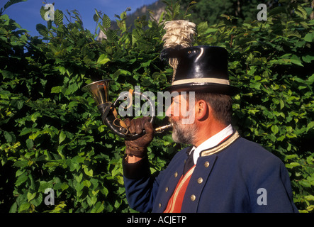 1, 1, Deutsche, Deutsch, Mann, postkutsche Kutscher, Kutscher, Blasen, Jagdhorn, Hohenschwangau, Bayern, Deutschland Stockfoto