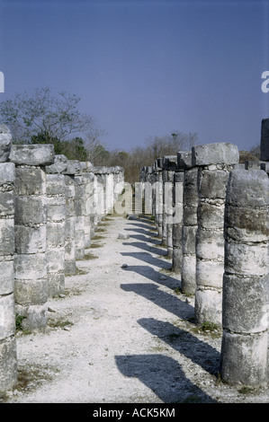 Geographie/Reise, Mexiko, Chichen Itza, Maya Stadt, gegründet im 5. Jahrhundert nach Christus, Tempel der tausend Säulen, Außenansicht, Stockfoto