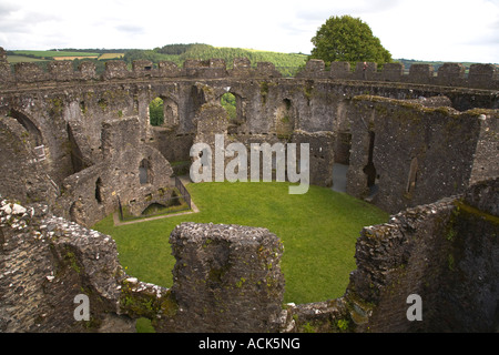 Restormel Castle Cornwall England Schale halten Innenansicht der halten Stockfoto