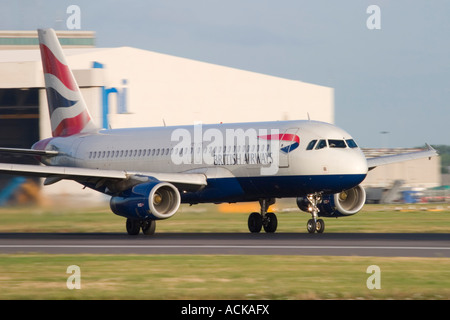 British Airways Airbus A320-232 am Flughafen London Heathrow England UK Stockfoto