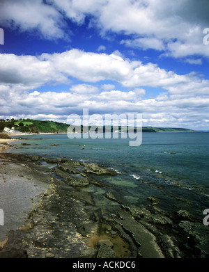 Ansicht von Pembrokeshire Coast Blick nach Osten von Coppet Halle Punkt Saudersfoot Dorf Wisemans Brücke in der Nähe Stockfoto