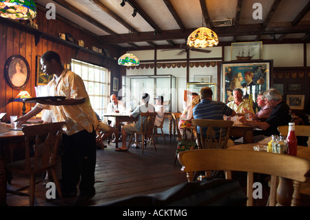 Das Pub am Port Lucaya Marketplace Count Basie Square Grand Bahama Island Stockfoto