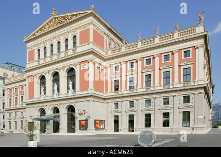 Gebäude des Musikvereins gebaut von der Architekt Theophil Hansen bekannt in der Halle der berühmten neuen Jahre Konzerte performe sind Stockfoto