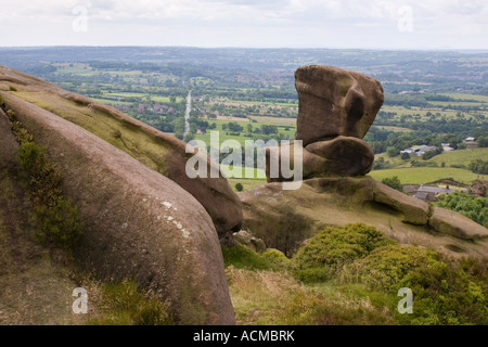 Die Kakerlaken, Henne Cloud und Ramshaw Felsen Staffordshire Honstein crags Stockfoto