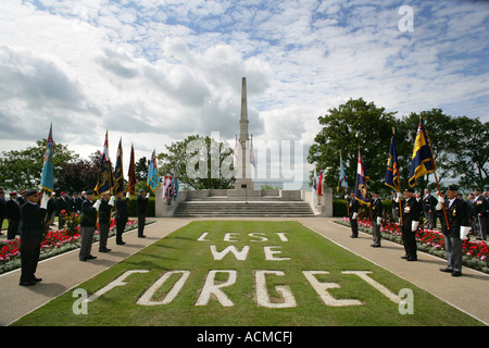 Veteranen der Kenotaph während des Veterans Day Service in Southend on Sea, Essex, England, 27. Juni 2007 Stockfoto