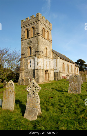 Kirche von St. Laurence Süden Falmer Brighton East Sussex UK 7. Februar 2007 vertikale Hochformat Stockfoto