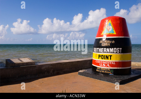 Südlichster Punkt in Key West, Florida, ein berühmtes Touristenziel auf dem US-amerikanischen Festland. Stockfoto