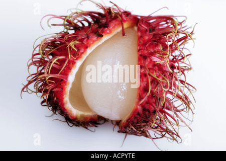 Geöffnete Frucht Rambutan (Nephelium Lappaceum) Stockfoto