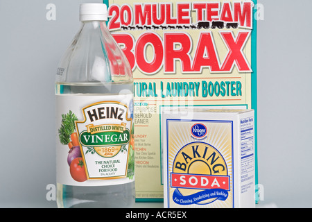 Ungiftige Reinigung Produkte Vingear Baking Soda und borax Stockfoto