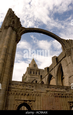 Blickte zu dem Dogtooth Bogen, Crowland Abbey Stockfoto