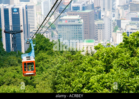 Seilbahn nach N Seoul Tower Seoul Südkorea Stockfoto